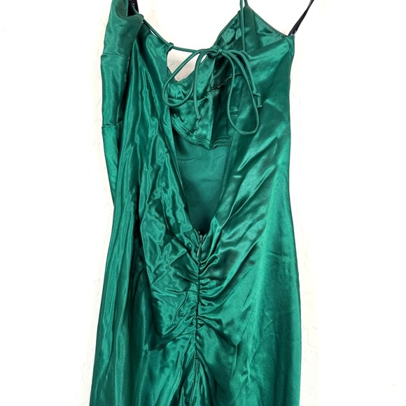 Vintage Zum Zum by Niki Livas Emerald Green Satin Halter Evening Gown Prom Dress - Picture 12 of 16